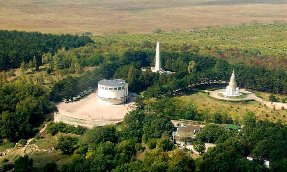 Мемориальный комплекс сапун гора фото